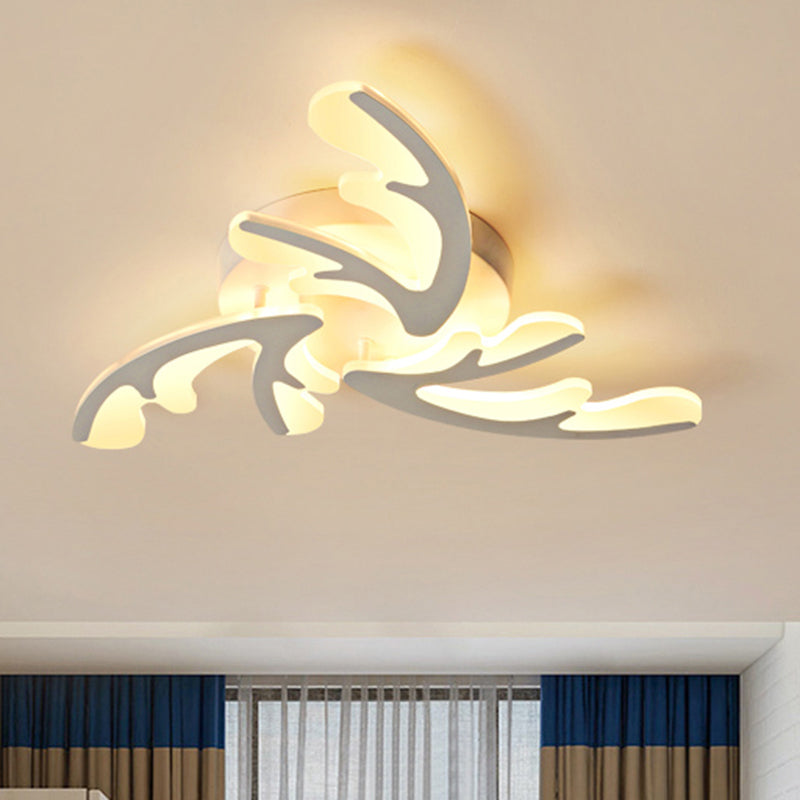 Nordic Antler LED Flush Mount Beleuchtung Acryl-Schlafzimmer Deckenmontage Licht in Weiß