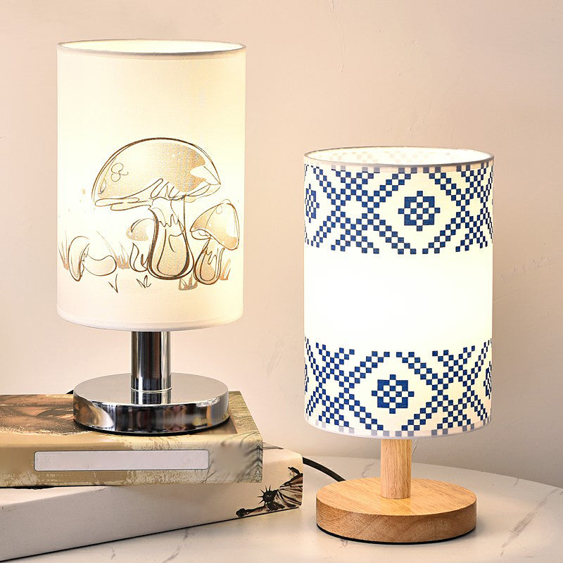 Lampada da comodino cilindrica in tessuto stampato a 1 luce da comodino minimalista in bianco