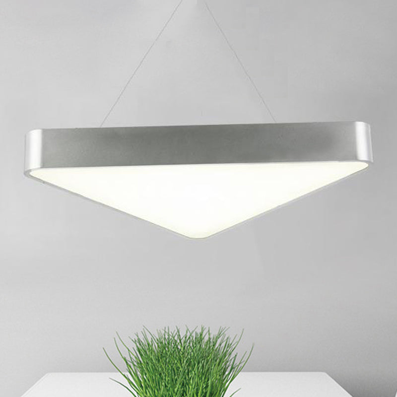 18 "/23.5" Longing de suspensión de triángulo de metal largo LEJ MODERNA LED/NEGRO/NEGRO/plateado en luz blanca/cálida