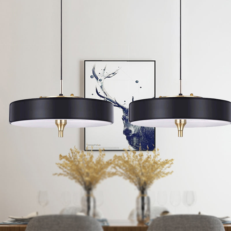 Modernist Style LED Hanging Lamp with Metallic Shade Black/White Round Pendant Lighting for Dining Room