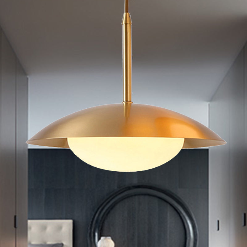 Hemisphere Metal Hanging Light mit Glasschatten einfacher Stil goldener einzelner Kopf Anhänger Licht für Esszimmer