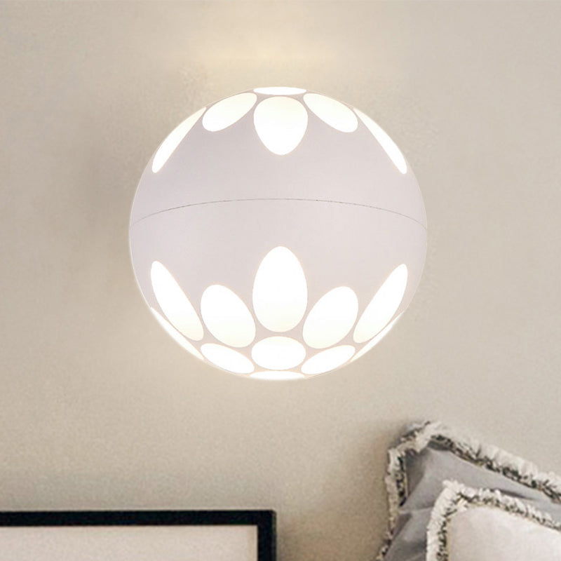 Lampa da parete a parete a parete globale in bianco/nero lampada a parete metallica a LED contemporanea per letto