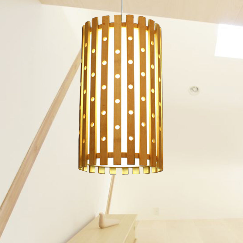Luz de techo de cilindro Lámpara colgante de bombilla de bambú hueco moderno en beige para sala de estar