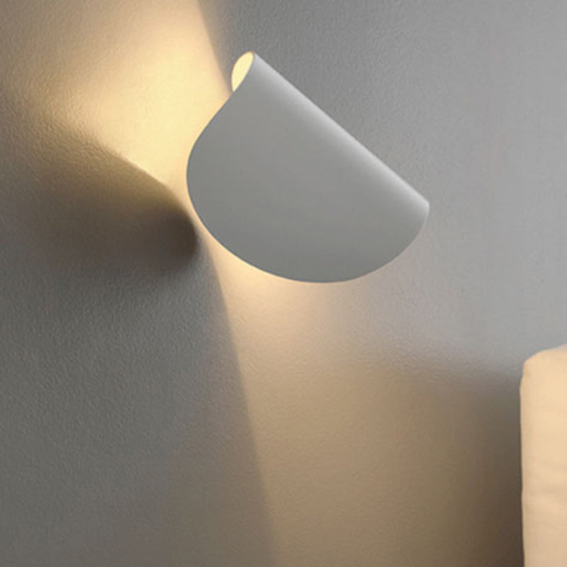 Folded Wall Sconce Light Simplicity Metal 1 Light Black/Grey/Silver Wall Mount Lighting for Bedroom