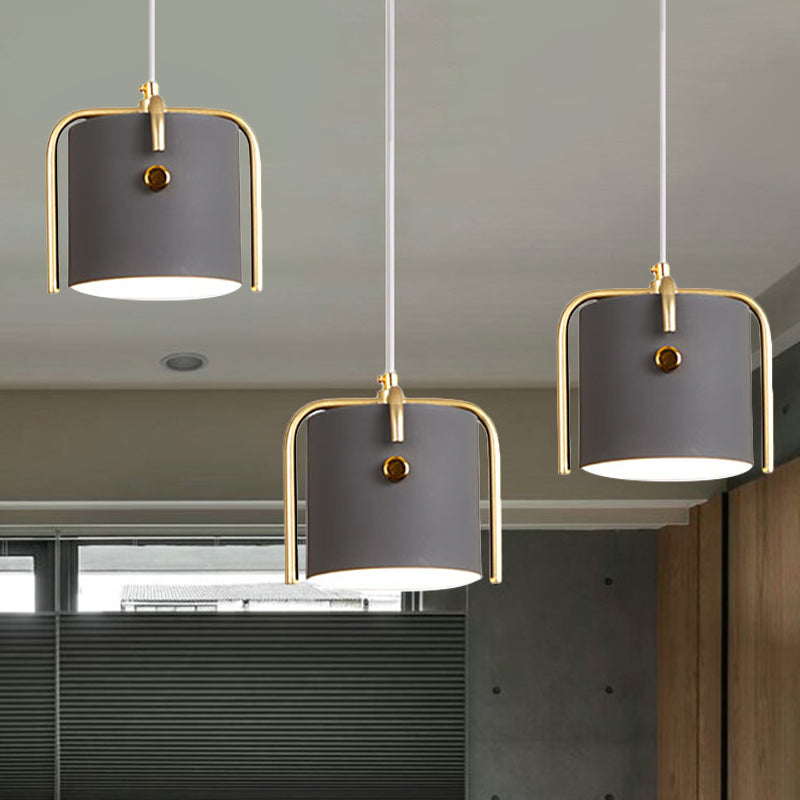 Macaron con estilo 1 Luz colgante de luz con tono metálico Lámpara de suspensión de barril gris/blanco para el comedor