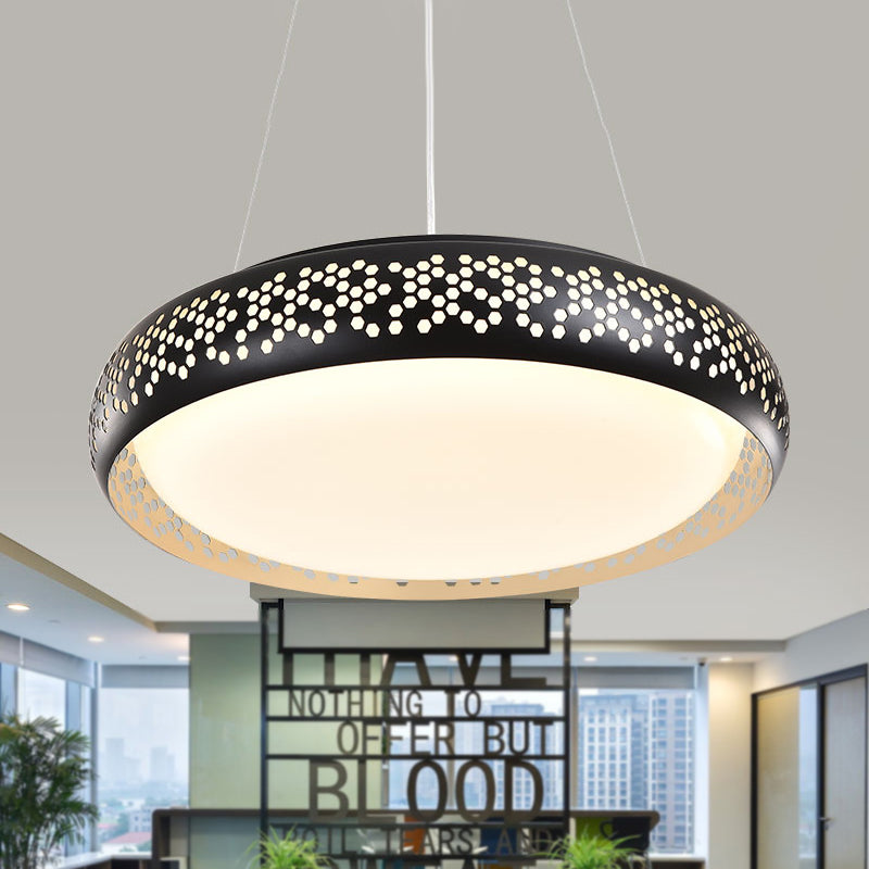 Luz de colgante colgante de tambor negro/blanco 1 Cabeza colgante de metal lámpara con luz cálida/blanca/natural, 19 "/23" de ancho