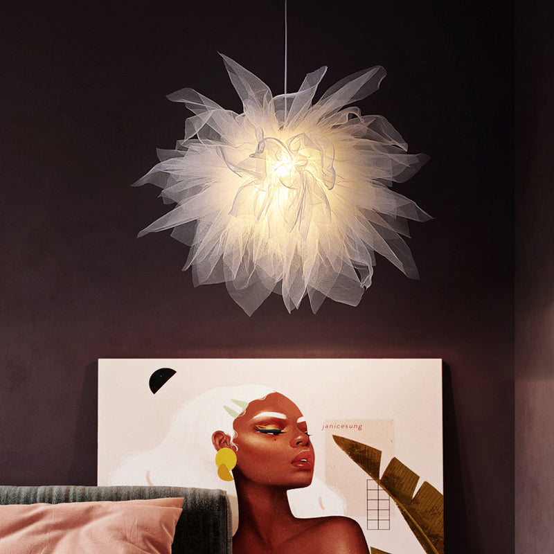 Floral Tulle Hanging Light Fixture Nordic 1-Light White Pendant Lamp for Living Room