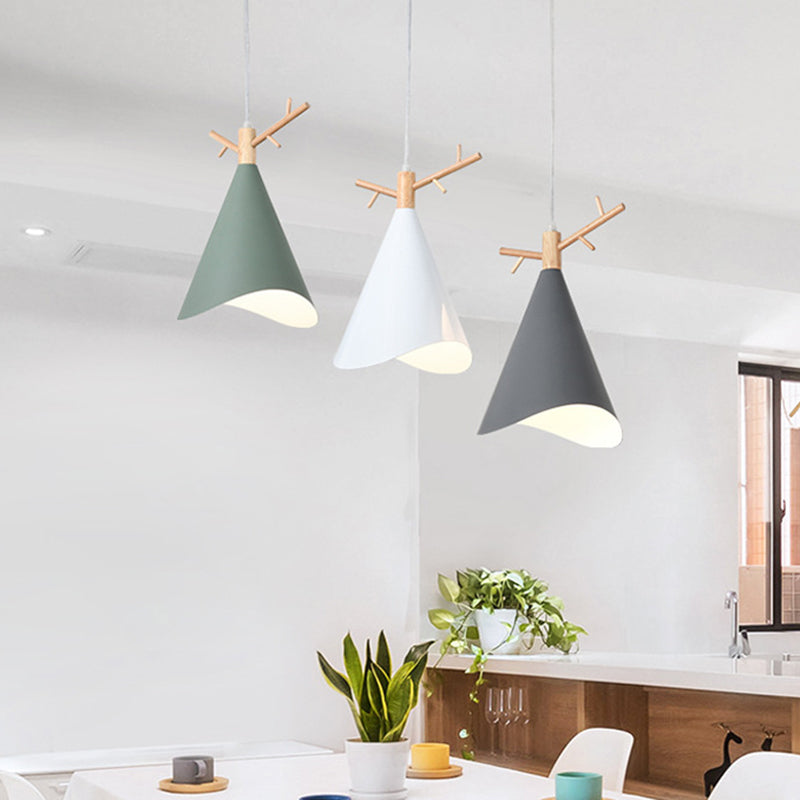 Nordic Conical Drop Pendant Metallic 1-Bulb Dining Room Ceiling Hang Light with Antler Deco