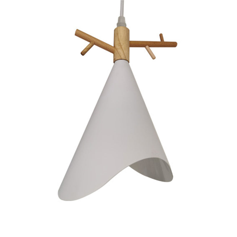 Nordic Conical Drop Pendant Metallic 1 Bulb Dining Room plafond Light avec des bois déco
