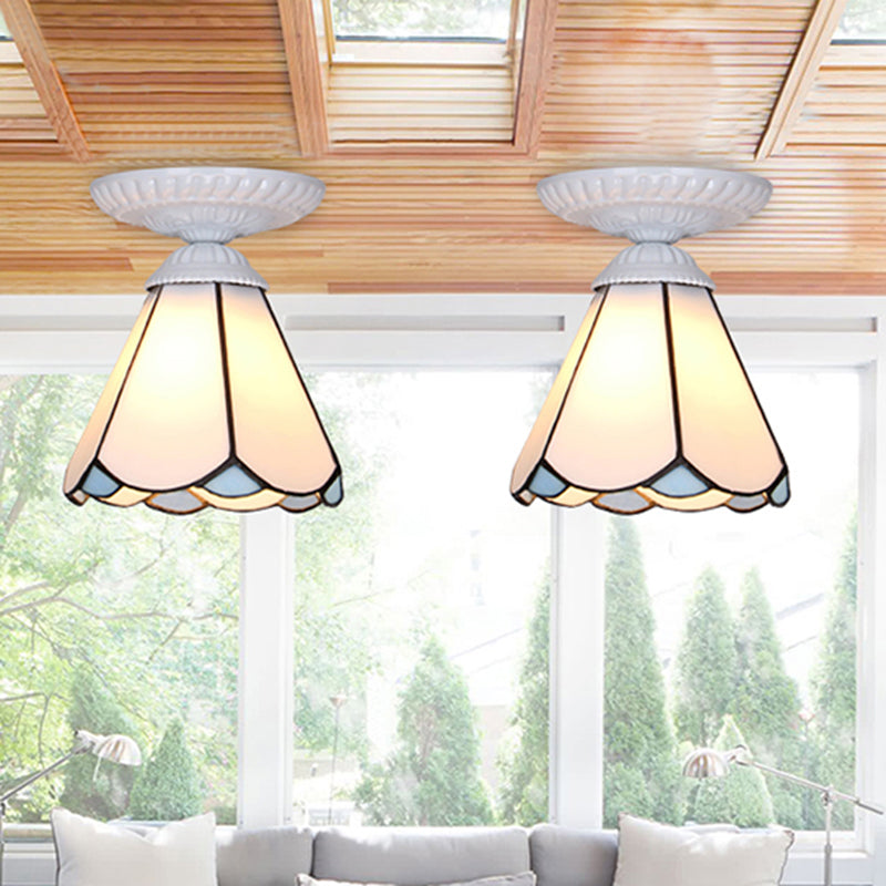 Single Flower Ceiling Mounted Light Vintage Handcrafted Stained Glass Flushmount Lighting for Aisle