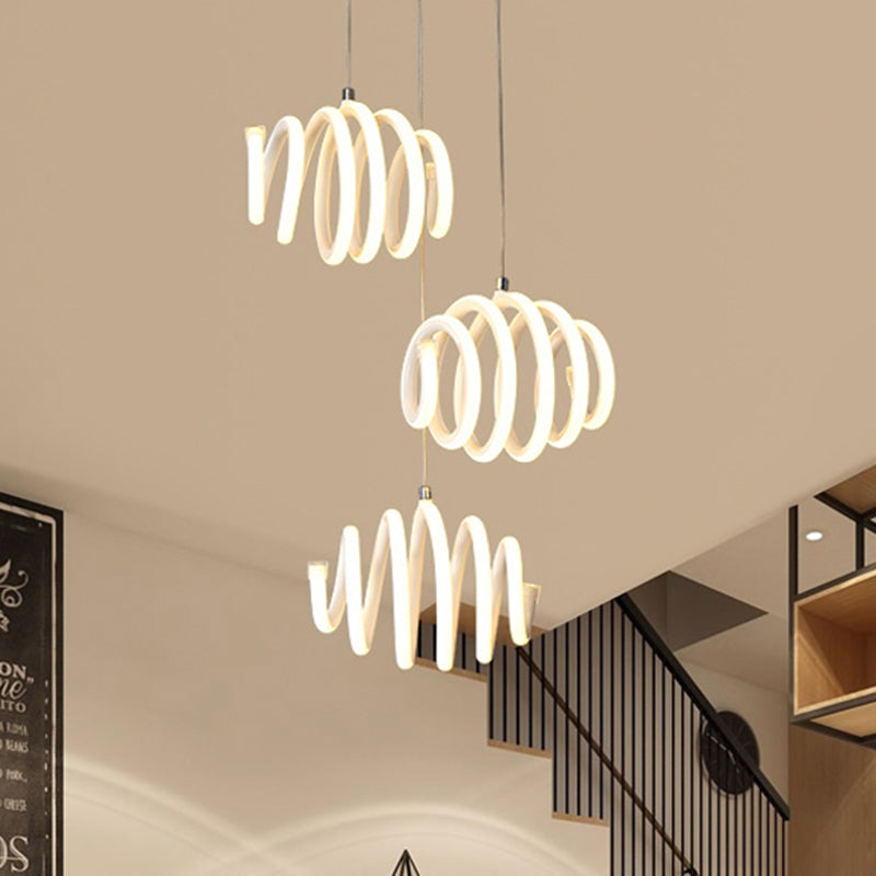 Minimalista Twisted Suspension Colgante LED acrílico Comedor Costilero Luz de techo en luz cálida/blanca