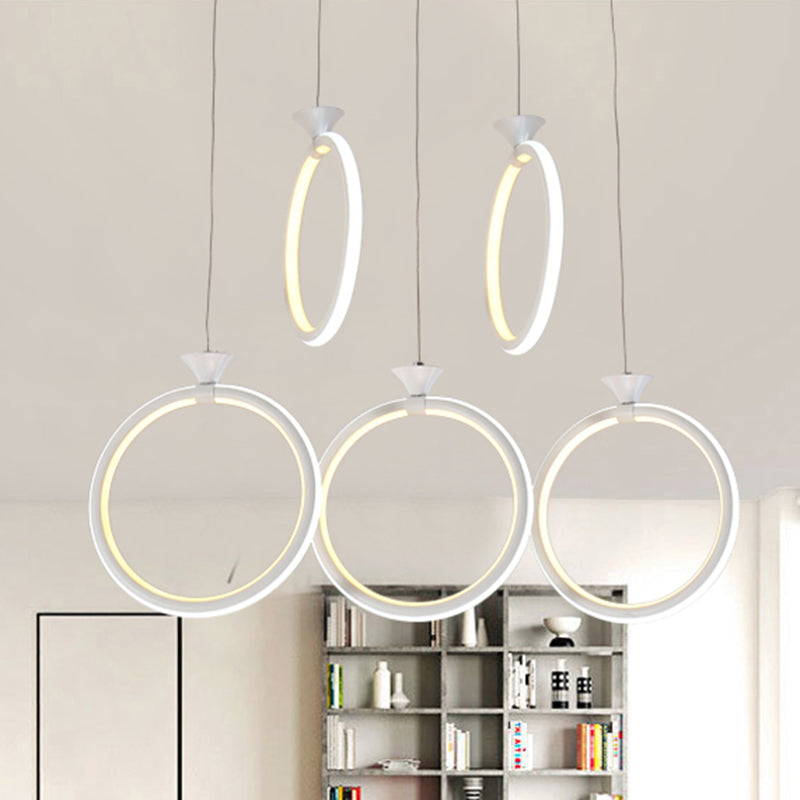 Pargante de clúster de múltiples anillos acrílico contemporáneo 3/5 lámpara de suspensión de cocina de la cabeza en luz cálida/blanca/natural