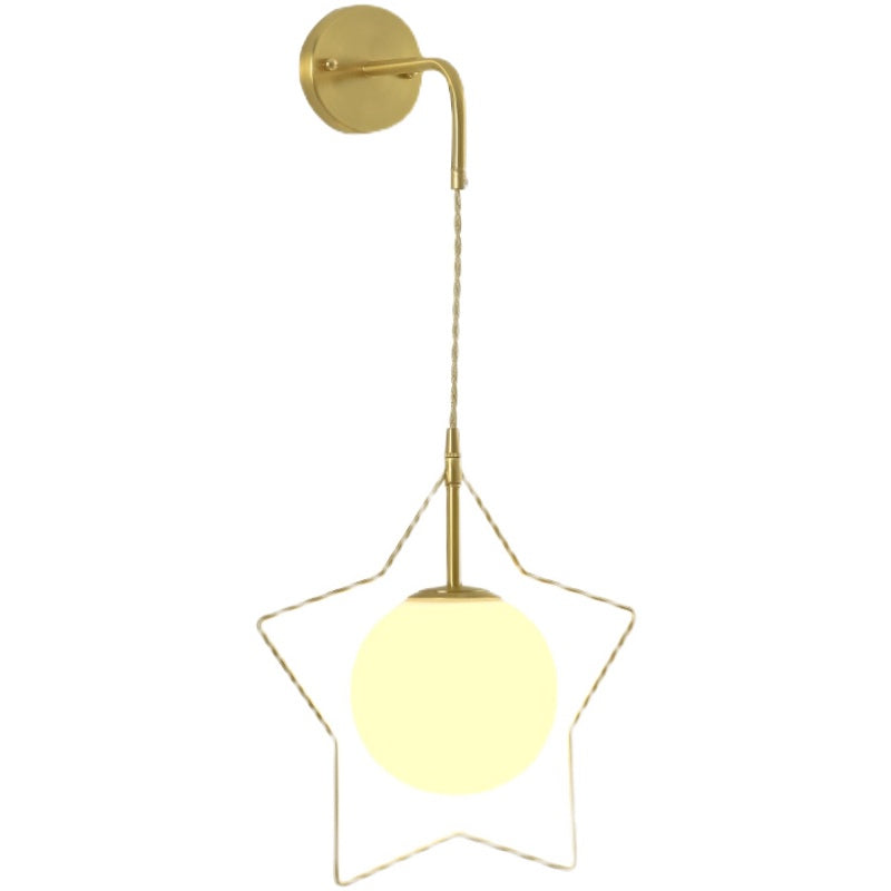 Messingsternwand Hanging Lampe Nordic Metal Einschlafzimmer Wandleuchte mit Kugelglasschatten