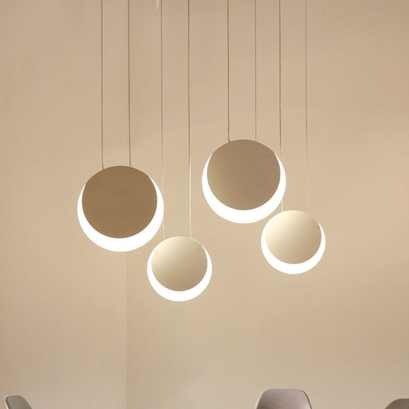 Colgante múltiple en forma de luna metal nórdico 3/4/5 luces blanca clúster luz de colgante en luz cálida/blanca