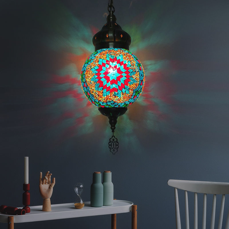1/4 bulbos de la esfera del techo Tradición Rojo/azul/dorado Vidrillo accesorio de iluminación suspendida para restaurante