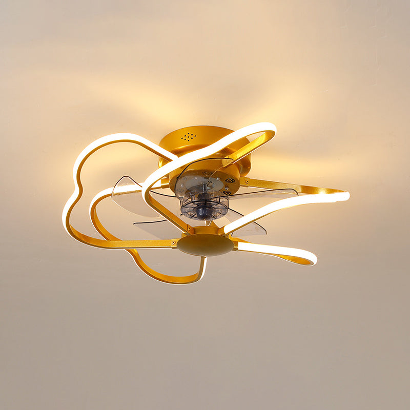 Metallblume halb Flush Deckenleuchte Moderne Fernbedienung 5-Blade-LED-Lüfterlampe