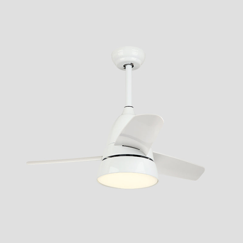 Makkaronstil konisch hängende Lüfter Leuchtmetall Kinderzimmer 26 "breites LED -Halbflush -Deckenlicht, 3 Klingen