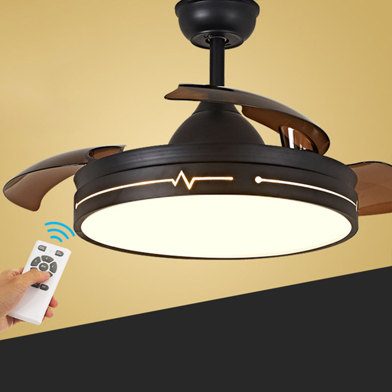Control remoto Ronda de 3 cuchillas Lámpara de ventilador colgante Nordic Metal Comedor LED Semi Flush Mount Techo Fixtura