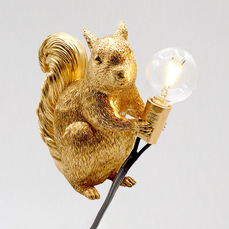 Squirrel artistico Squirrel Light Light Table Resin Lampada per bambini a bulbo singolo