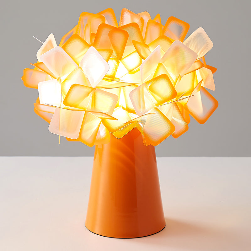 Lampada notturna in metallo di fiori origami Lampada decorativa Accento Luce per soggiorno