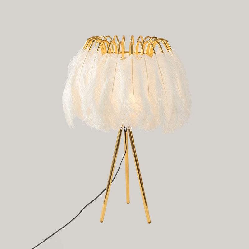 Lampada da tavolo Feather Flower Blossom Lampada da notte contemporanea a lampadina singola per camera da letto
