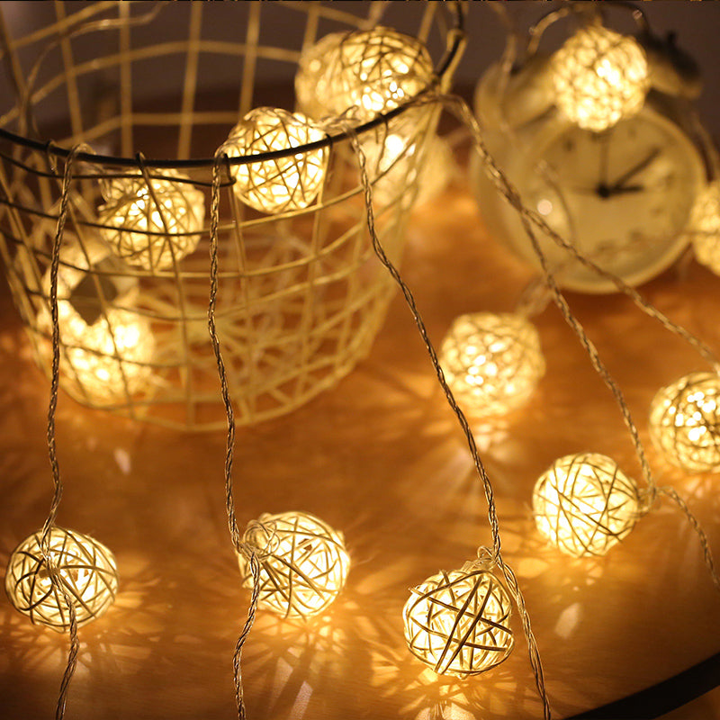 Contemporary Globe Battery String Light Rattan 13.1ft 20 Bulbs Bedroom LED Fairy Lighting