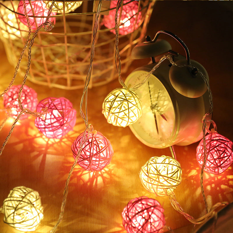 Contemporary Globe Battery String Light Rattan 13.1ft 20 Bulbs Bedroom LED Fairy Lighting