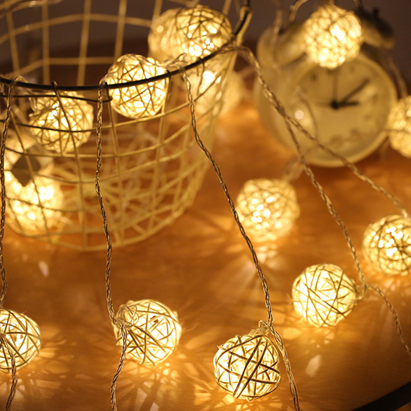 Contemporary Globe Battery String Light Rattan 13.1ft 20 Bulbs Bedroom LED Fairy Lighting