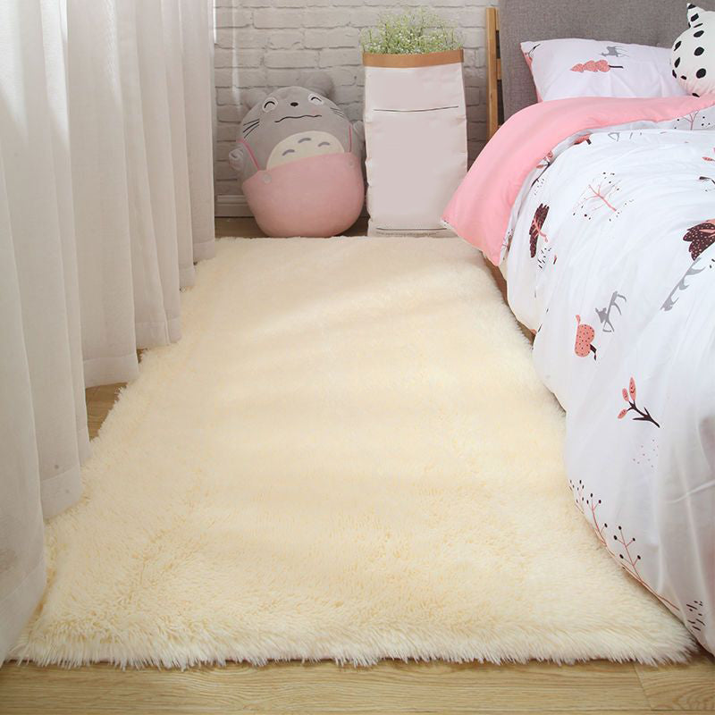 Einfacher fester Farbe Teppich Mehrfachfarbener Polypropylenbereich Teppich Anti-Rutsch-Rückentier-Friendly Innenteppich für Schlafzimmer