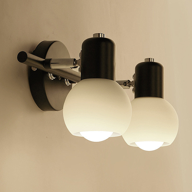 Globe Frosted Glass Waschtisch Beleuchtung traditioneller Stil 2/3 Lichter Badezimmer Wandmontagelampe in Schwarz