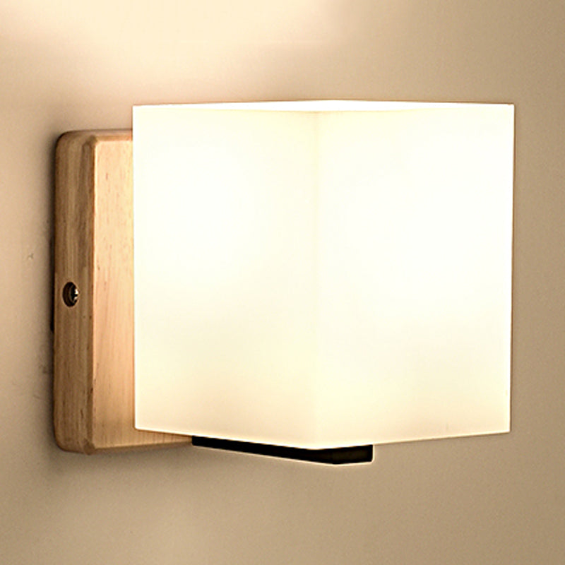1 Bulb Small Wall Light Japanese Style Opal Glass Wall Lamp in White for Hallway Stairway
