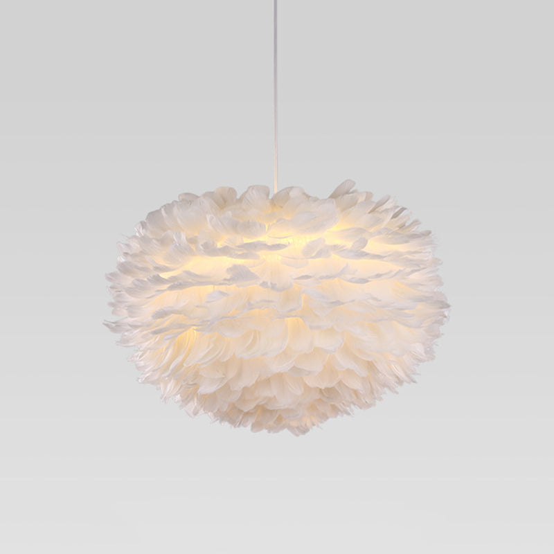Lampadario a forma di globo bianco a forma di appendiali in stile Nordic Feather Suspeded Lighting Freet