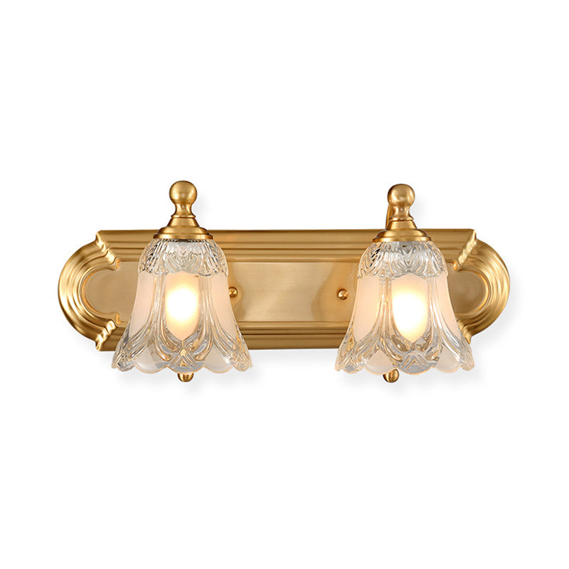 Bella sfumatura Vanity Sconce Light Style Vintage Glass Clear Glass 2/3 Bulbi Accensione a parete Golden per bagno, 18 "/24" W