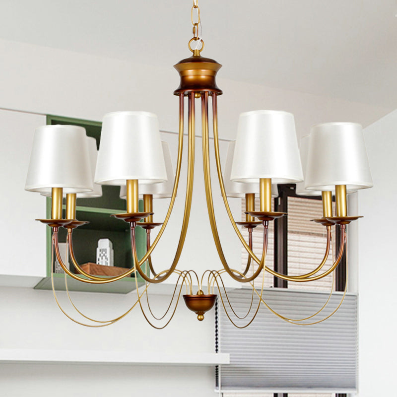 3/5/6 lichten messing afwerking hangende kroonluchter traditioneel conisch plafondlicht met witte stoflampschaduw