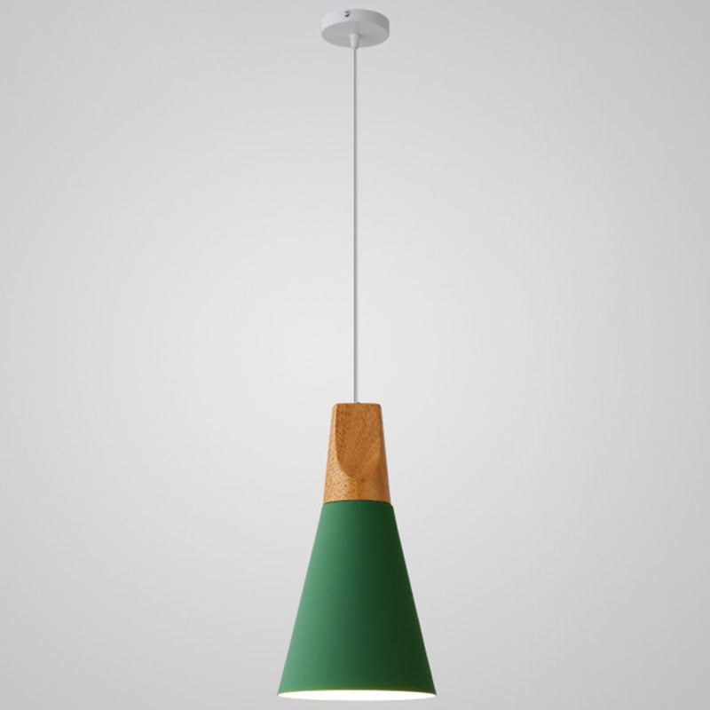 Metal Tapered Hanging Light Nordic Style 1 Light  Restaurant Ceiling Pendant Lamp  with Wooden Top