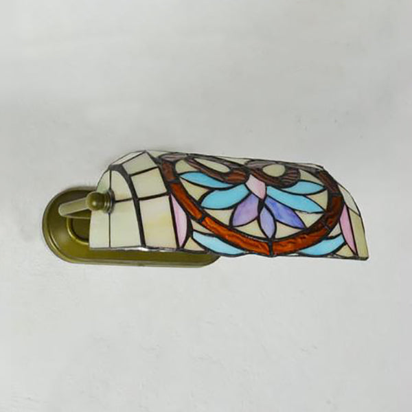 Tiffany Banker Wall Light with/without Pull Chain Stained Glass 1 Light Wall Mount Fixture with Flower Pattern in Beige