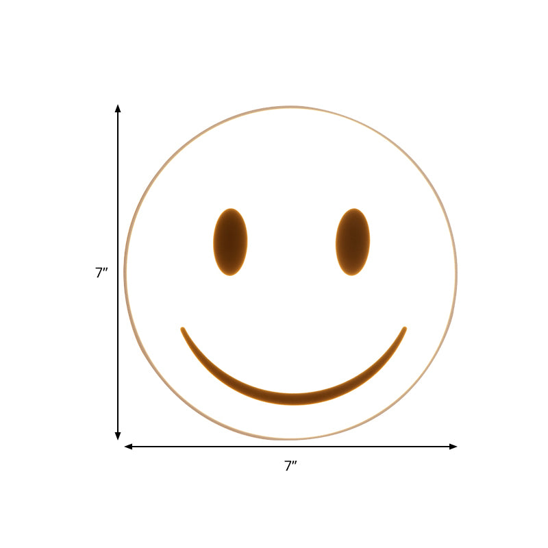 Runde Flush Deckenlicht mit Lächeln Emoji LED Mini Flushmount Lampe mit Acrylschatten