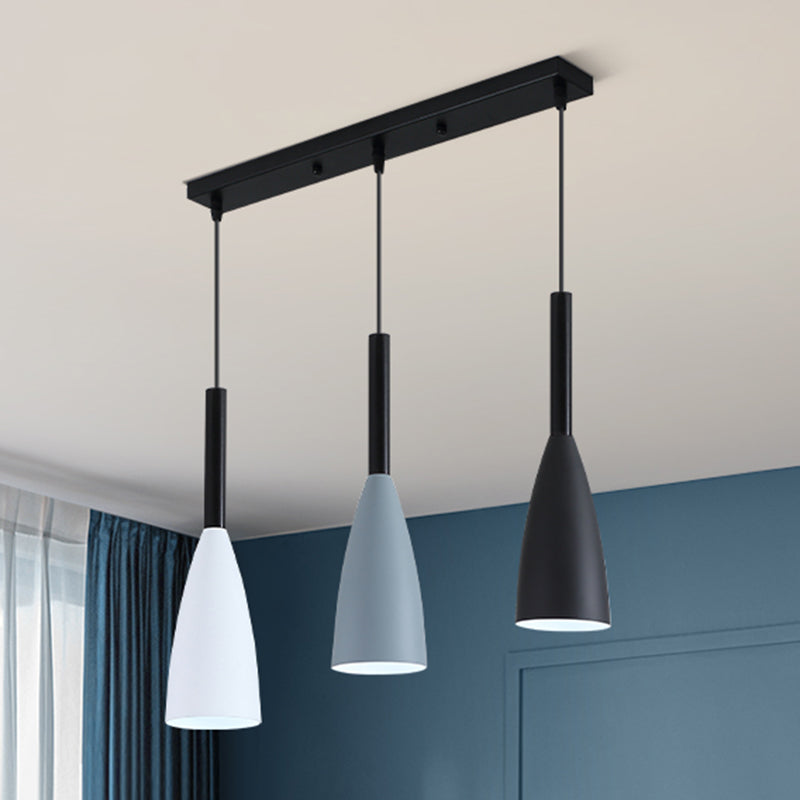 Lámpara de suspensión de 3 luces de tono de metal de estilo macarrón
