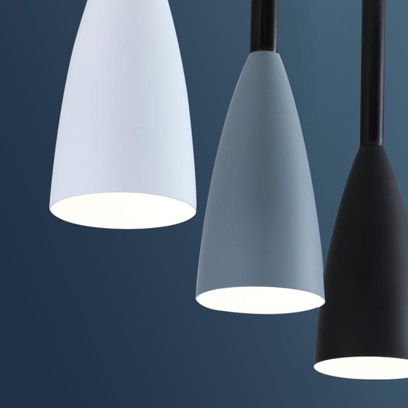 Lámpara de suspensión de 3 luces de tono de metal de estilo macarrón