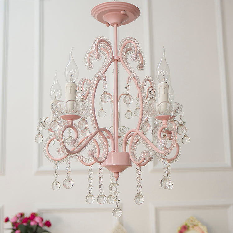 Geometrischer Kronleuchter -Anhänger Licht mit Kristallperlen Akzent Macaron 5 Lichter Deckenheizlicht in Rosa
