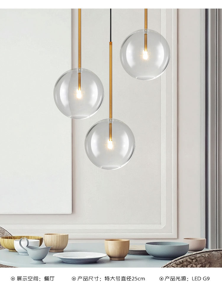 Luminaire suspendu en verre globe