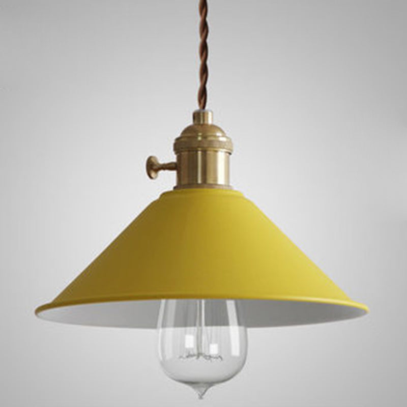 Éclairage pendentif pour salle à manger effilée