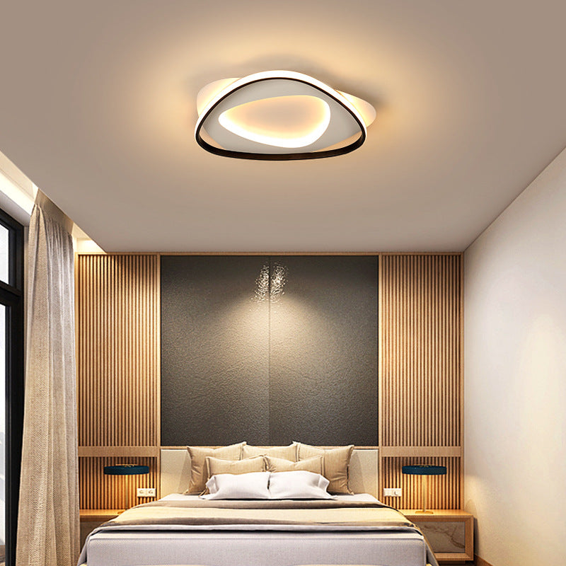 Triangle Bedroom Flush Mount Light Fixture Metal LED Modern Flush Mount Ceiling Light in Black