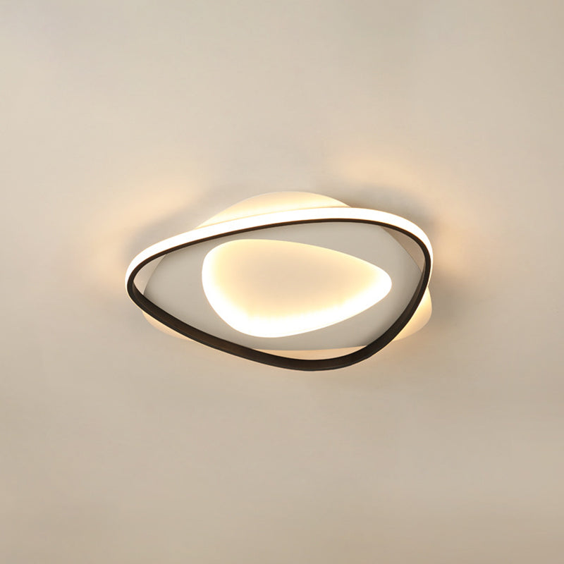 Triangle Bedroom Flush Mount Light Fixture Metal LED Modern Flush Mount Ceiling Light in Black
