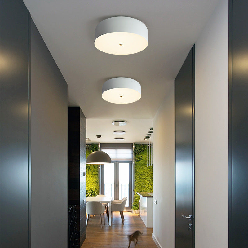 Circle Flush Mount Ceiling Light Fixture Nordic Style Metal Flush-Mount Light Fixture
