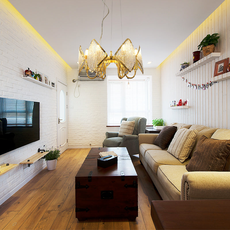 Goldene schuppige Kronleuchter Anhänger Moderne 6 Lichter Metallic Deckenlampe mit Kristallperlen