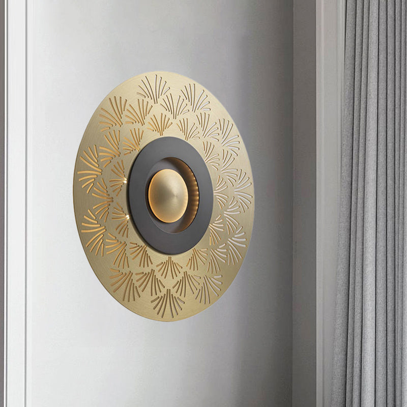 Colonial Round Wall Mounted Lighting LED Metal Flush Mount Wall Sconce in Gold for Bedroom