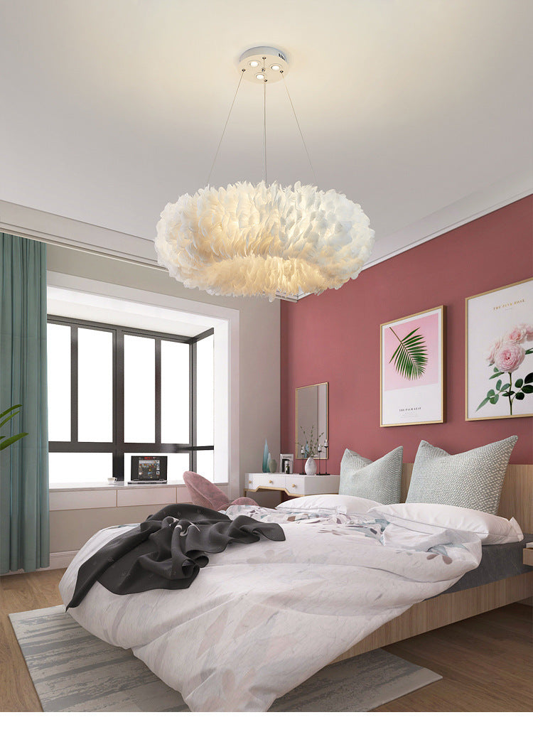 Feather Donut Chandelier Pendant Light Nordic Style White Pendant Lighting Fixture