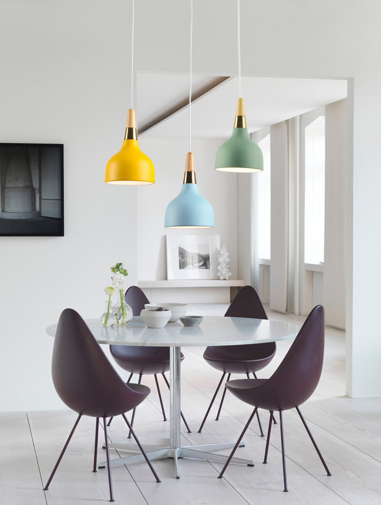 Wooden Top Down Lighting Pendant Nordic Style Metal Ceiling Pendant Lamp for Restaurant