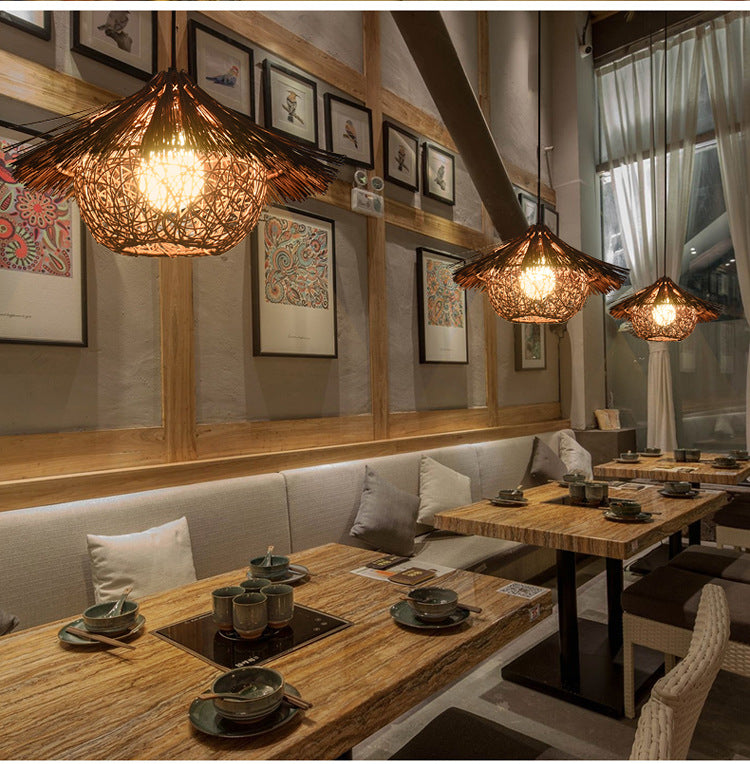 1 Light Farmhouse Shape Hanging Ceiling Light Japanese Fringed Rattan Hanging Light for Restaurant